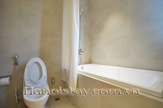 Căn hộ dịch vụ cho thuê ngắn hạn và dài hạn cách Hồ Tây 50m, full nội thất 5