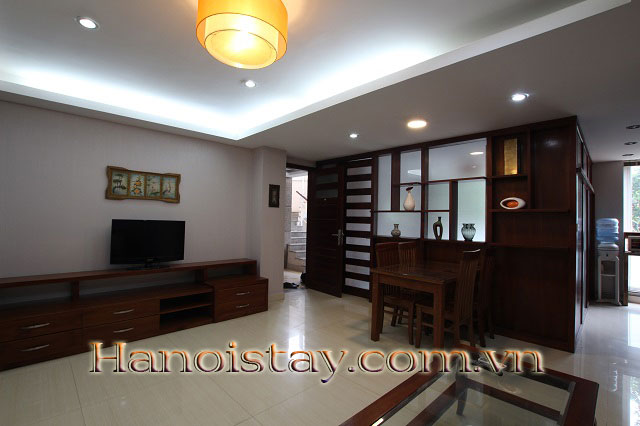 Hot! Căn hộ 2 phòng ngủ cho thuê giá rẻ nhất quận Tây Hồ, đầy đủ nội thất 10