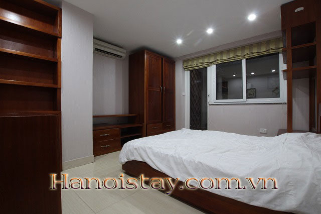 Hot! Căn hộ 2 phòng ngủ cho thuê giá rẻ nhất quận Tây Hồ, đầy đủ nội thất 4