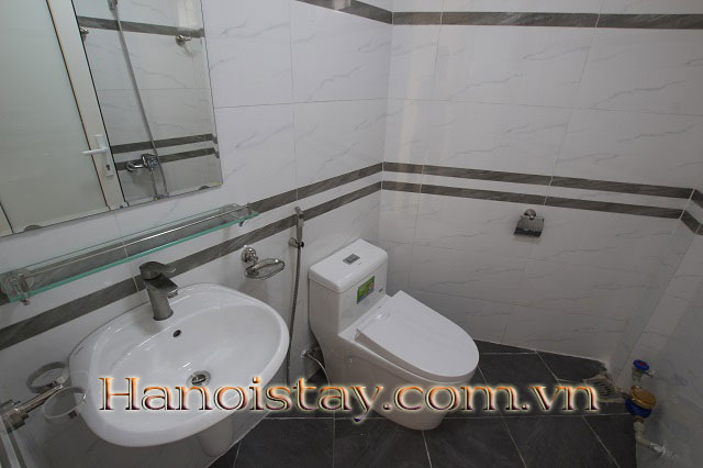 Cho thuê căn hộ dịch vụ siêu rẻ và full nội thất gần Royal City, Thanh Xuân 2