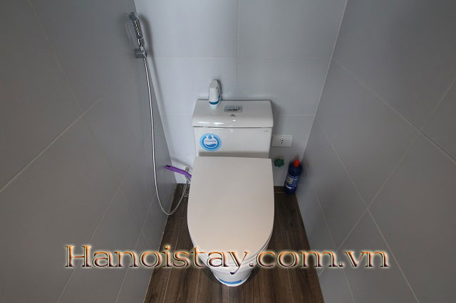 Căn hộ hoàn toàn mới 100% cho thuê ngắn hạn và dài hạn tại phố Đội Cấn, Ba Đình 6
