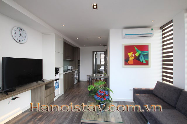 Căn hộ hoàn toàn mới 100% cho thuê ngắn hạn và dài hạn tại phố Đội Cấn, Ba Đình 5