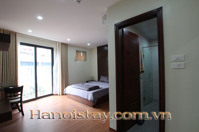 Căn hộ chính chủ với 2 phòng ngủ và nội thất đẹp cho thuê tại Tô Ngọc Vân, Tây Hồ 4