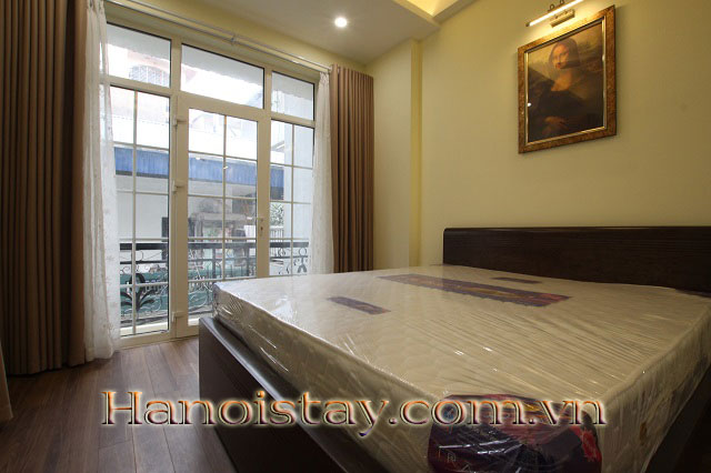 Cho thuê nhà riêng 4 tầng, 3 phòng ngủ full nội thất mới và hiện đại tại quận Tây Hồ 1