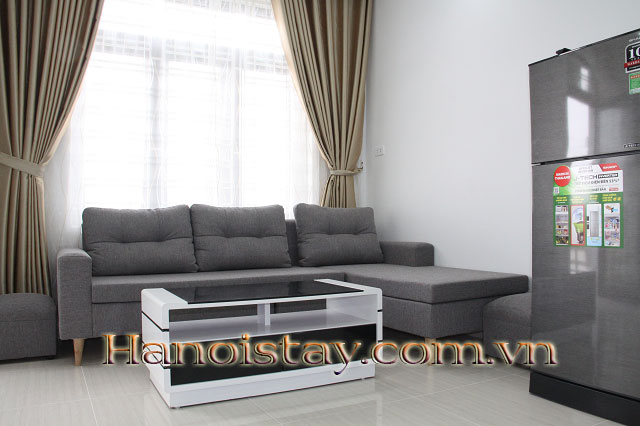 Căn hộ dịch vụ nội thất mới cho thuê tại phố Âu Cơ, Tây Hồ, có sân thượng đẹp, giá hạt rẻ 3