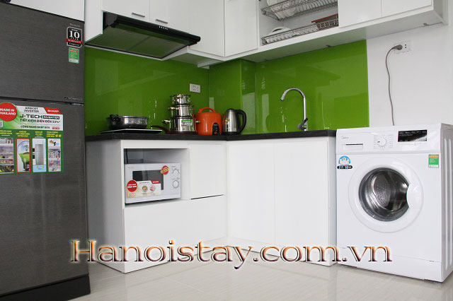 Căn hộ dịch vụ nội thất mới cho thuê tại phố Âu Cơ, Tây Hồ, có sân thượng đẹp, giá hạt rẻ 4