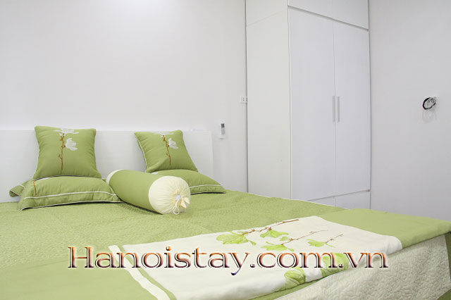 Căn hộ dịch vụ nội thất mới cho thuê tại phố Âu Cơ, Tây Hồ, có sân thượng đẹp, giá hạt rẻ 6