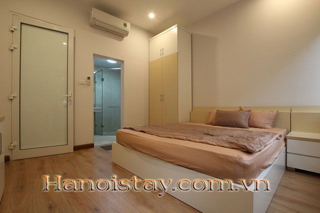 Cho thuê căn hộ dịch vụ 2 ngủ full đồ và rẻ nhất khu vực Giảng Võ, Ba Đình 10