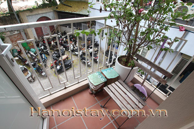 Cho thuê căn hộ dịch vụ 2 ngủ full đồ và rẻ nhất khu vực Giảng Võ, Ba Đình 6