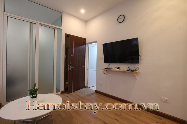 Cho thuê căn hộ dịch vụ 2 ngủ full đồ và rẻ nhất khu vực Giảng Võ, Ba Đình 7