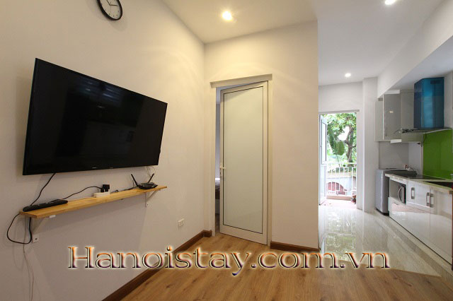Cho thuê căn hộ dịch vụ 2 ngủ full đồ và rẻ nhất khu vực Giảng Võ, Ba Đình 3