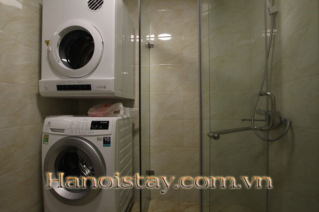 Căn hộ rộng 100m2, 2 phòng ngủ cho thuê giá tốt phố Xuân Diệu, quận Tây Hồ 5