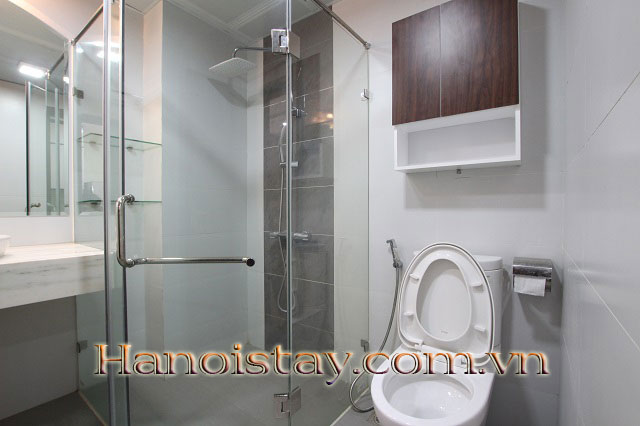 Căn hộ Studio 40m quận Tây Hồ cho người nước ngoài thuê, ban công thoáng mát 2
