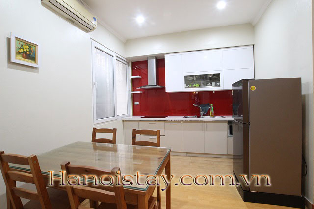 Căn hộ dịch vụ 1 ngủ ngay cạnh Hồ Tây cho thuê, diện tích 75m2, nội thất hiện đại 4