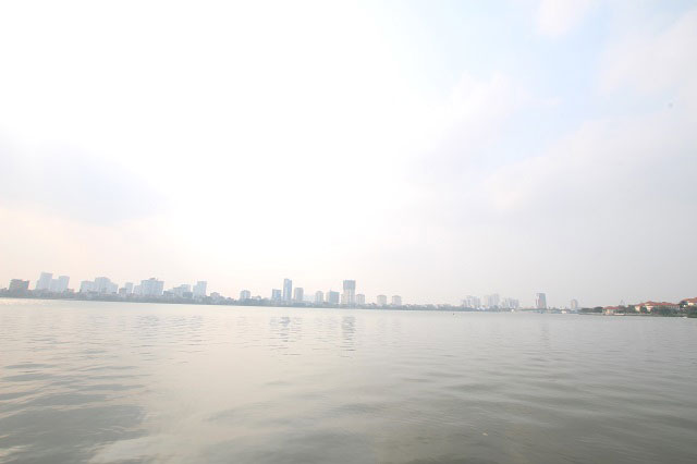 Tòa nhà căn hộ dịch vụ cho thuê căn 1 ngủ cạnh Hồ Tây, nội thất mới, chất lượng cao 1