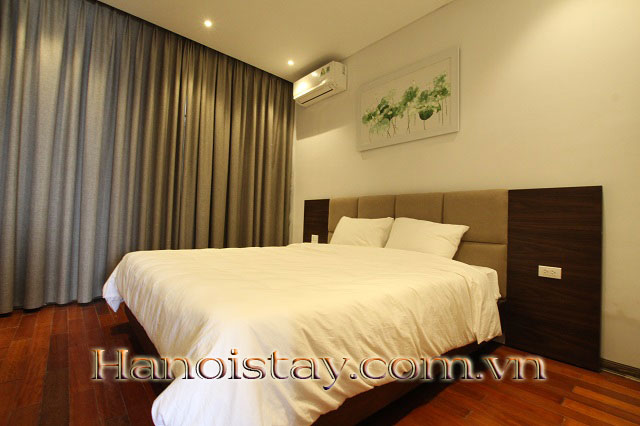 Tòa nhà căn hộ dịch vụ cho thuê căn 1 ngủ cạnh Hồ Tây, nội thất mới, chất lượng cao 2