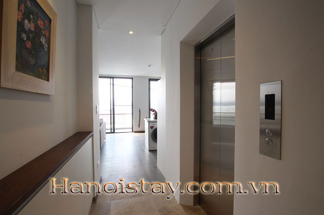 Cho thuê căn hộ dịch vụ view Hồ Tây và ban công siêu thoáng tại Quảng Khánh, Tây Hồ 7