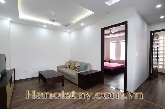Chính chủ cho thuê căn hộ gần Văn Miếu Quốc Tử Giám, đầy đủ nội thất, giá cạnh tranh 2
