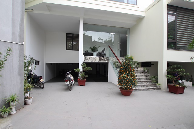 Căn hộ 2 phòng ngủ gần Hồ Tây cho người nước ngoài thuê, nội thất mới và đầy đủ 2