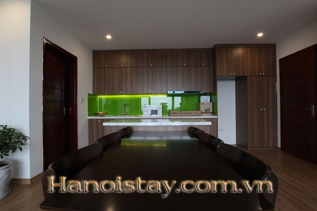 Căn hộ 2 phòng ngủ gần Hồ Tây cho người nước ngoài thuê, nội thất mới và đầy đủ 8