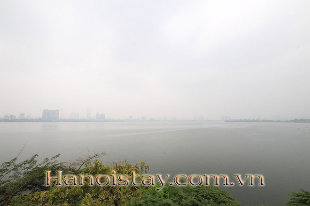 Căn hộ dịch vụ 2 phòng ngủ full tiện nghi, có view Hồ Tây cho thuê giá hợp lý 10