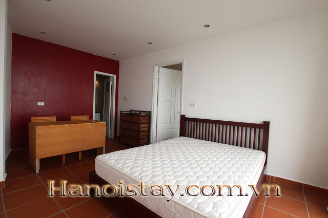Căn hộ dịch vụ 2 phòng ngủ full tiện nghi, có view Hồ Tây cho thuê giá hợp lý 5