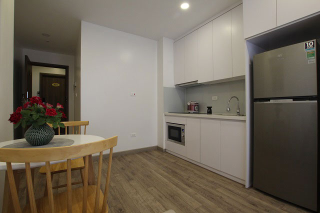 Căn hộ dịch vụ full đồ cực đẹp cho thuê tại trung tâm quận Tây Hồ 1