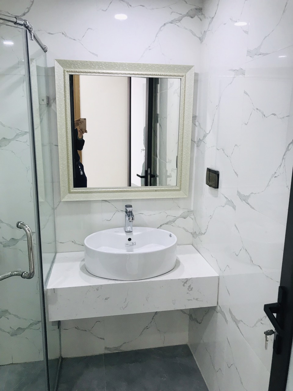 Căn hộ tầng 24 chung cư Vinhome Greenbay full nội thất cao cấp cho thuê 4