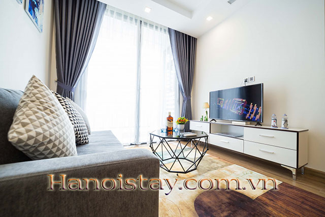 Cho thuê căn hộ chung cư đẳng cấp, có bể bơi, nội thất cao cấp tại Vinhomes GreenBay 6