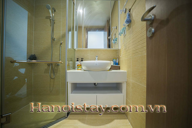 Cho thuê căn hộ chung cư đẳng cấp, có bể bơi, nội thất cao cấp tại Vinhomes GreenBay 8