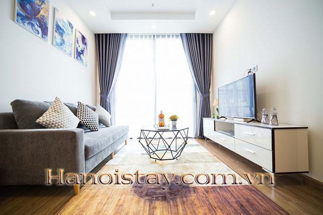 Cho thuê căn hộ chung cư đẳng cấp, có bể bơi, nội thất cao cấp tại Vinhomes GreenBay 9