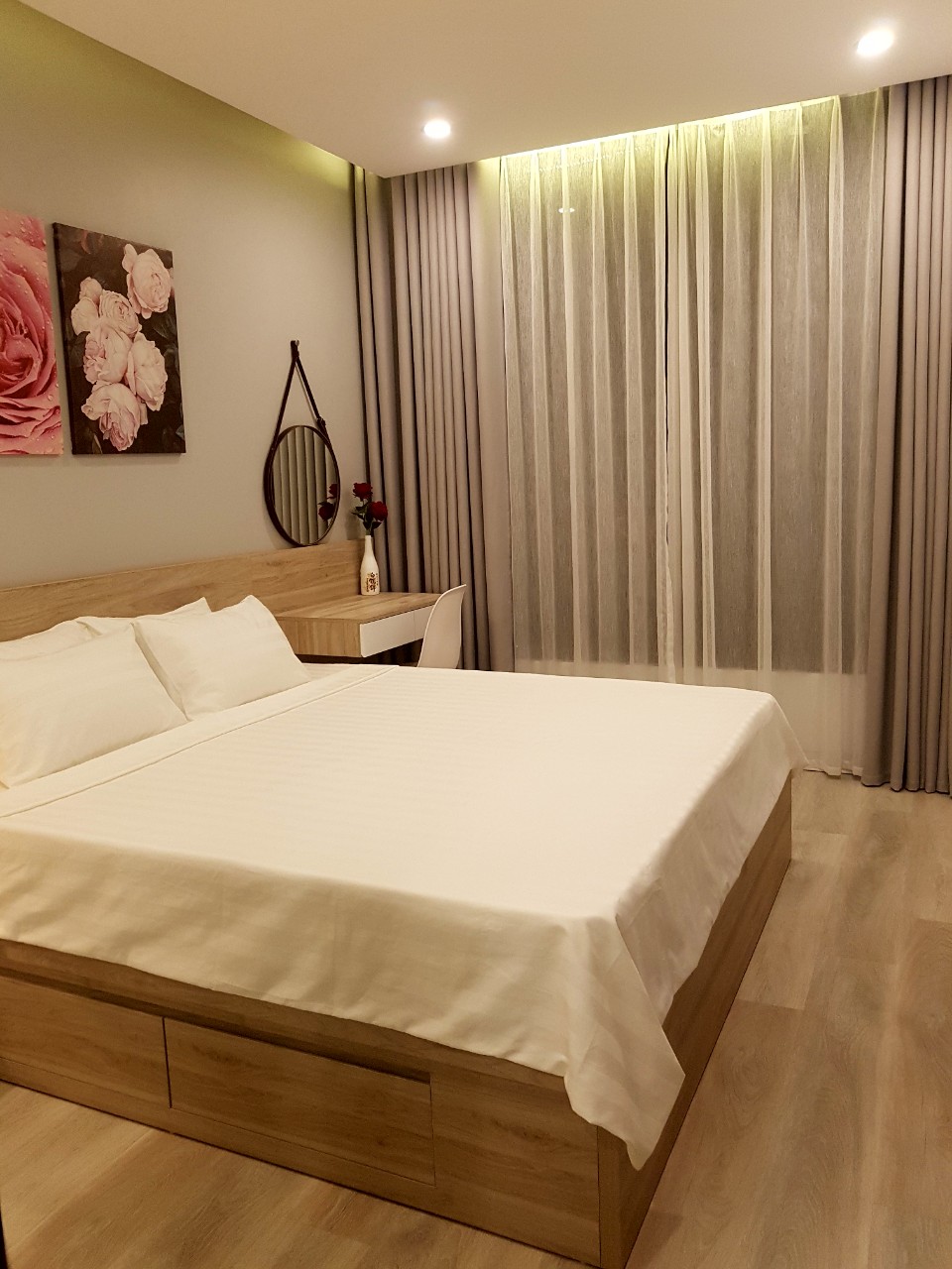Căn hộ tầng 38, tại Vinhome Greenbay cho thuê ngắn hạn và dài hạn, full nội thất đẹp và cao cấp 5