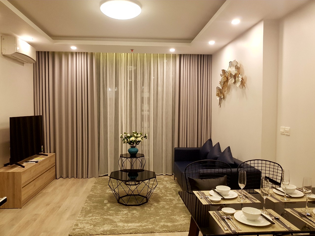 Căn hộ tầng 38, tại Vinhome Greenbay cho thuê ngắn hạn và dài hạn, full nội thất đẹp và cao cấp 9