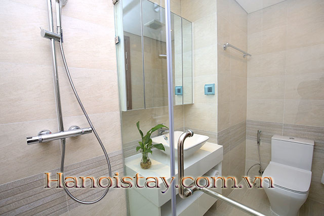 Căn hộ chính chủ cho người Nhật thuê dài hạn tại Vinhomes Metropolis, view tuyệt đẹp 1