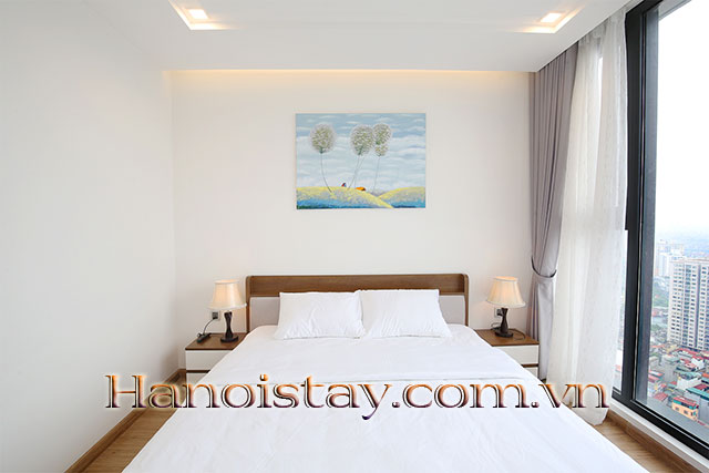 Chính chủ cho thuê căn hộ M3, Vinhomes Metropolis có view 2 hồ Giảng Võ và hồ Tây 7
