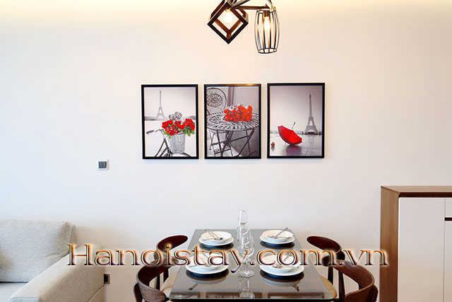Chính chủ cho thuê căn hộ M3, Vinhomes Metropolis có view 2 hồ Giảng Võ và hồ Tây 2