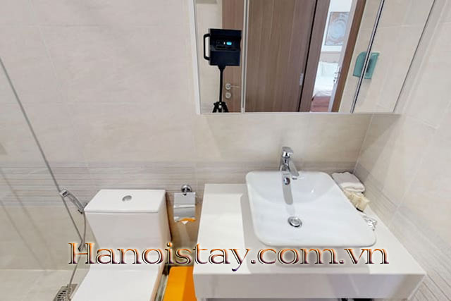 Căn hộ với 3 phòng ngủ cao cấp tại M1 Vinhomes Metropolis cho thuê dài hạn và ngắn hạn 2