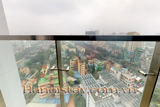 Căn hộ với 3 phòng ngủ cao cấp tại M1 Vinhomes Metropolis cho thuê dài hạn và ngắn hạn 1