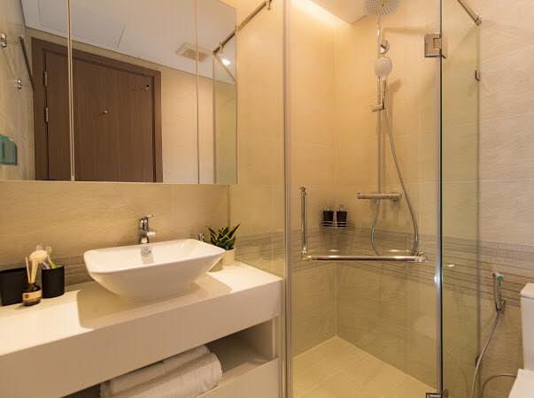 Căn hộ chung cư Metropolis 2 phòng ngủ cho thuê dài hạn hoặc ngắn hạn, view Hồ 9