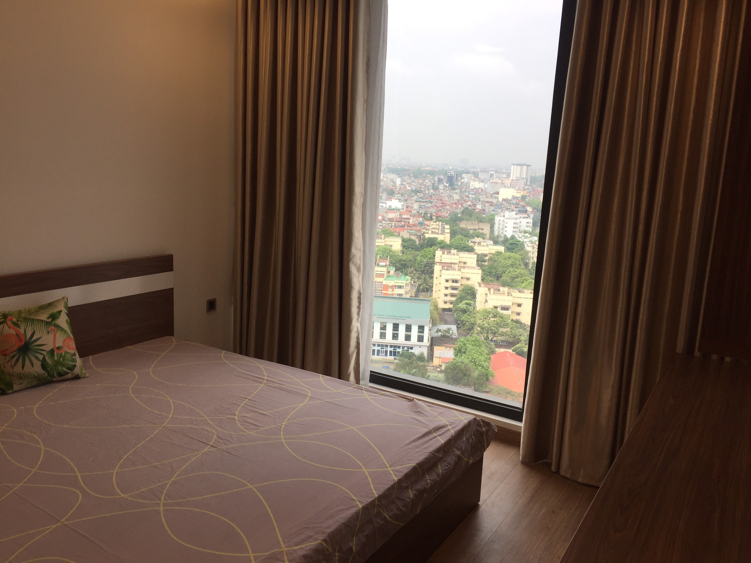 Căn hộ chung cư Metropolis 2 phòng ngủ cho thuê dài hạn hoặc ngắn hạn, view Hồ 2
