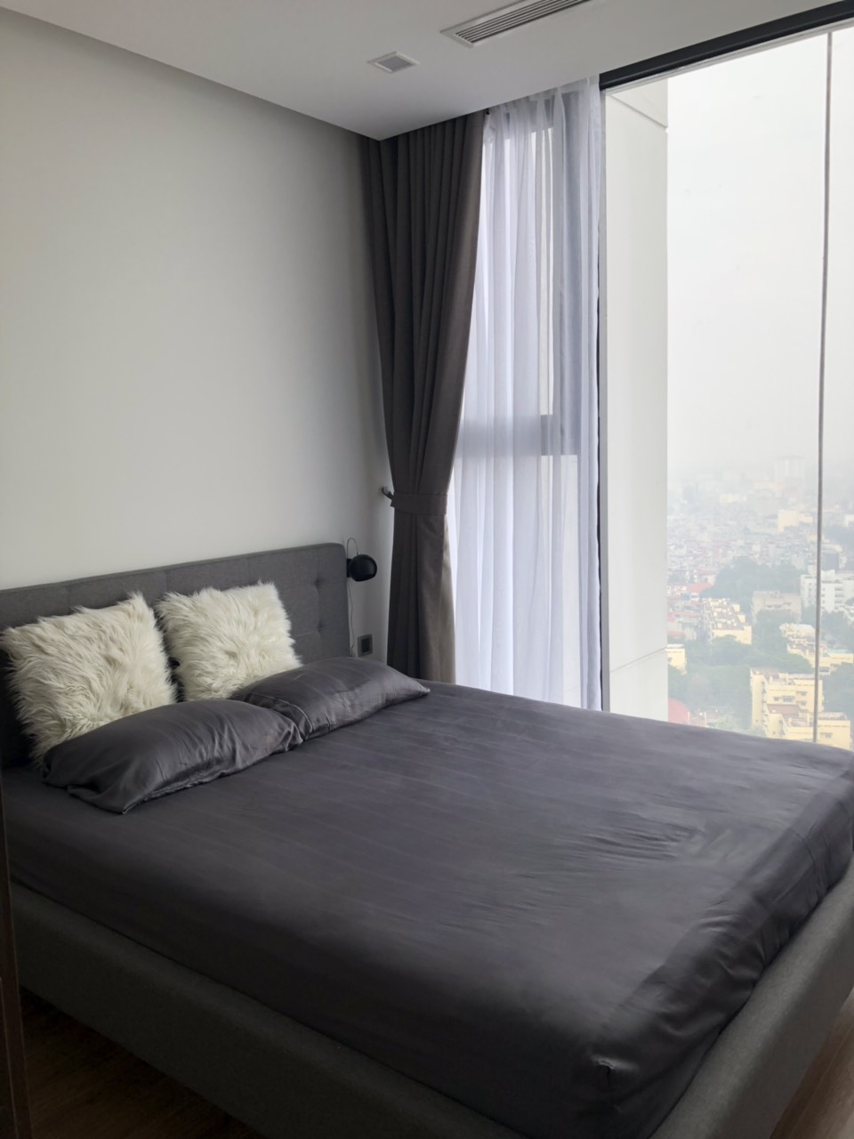 Hot! Cho thuê căn hộ 1 ngủ M3 Metropolis tầng 26, giá rất hợp lý, nội thất cao cấp 2