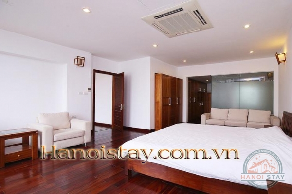 Cho người nước ngoài thuê căn hộ 3 phòng ngủ rộng, ánh sáng tự nhiên khắp căn phòng 9
