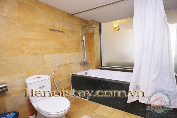 Cho người nước ngoài thuê căn hộ 3 phòng ngủ rộng, ánh sáng tự nhiên khắp căn phòng 13