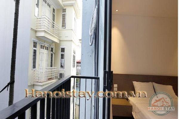 Cho thuê căn hộ dịch vụ 1 phòng ngủ xinh xắn ngay sát công viên nước Hồ Tây 7