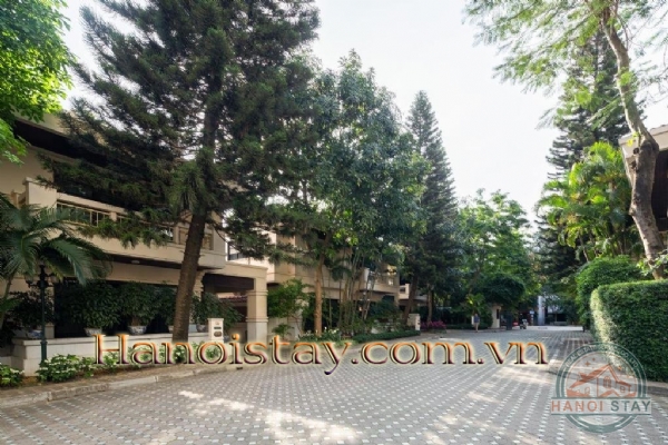 Oriental Palace Tây hồ cho thuê Căn hộ Dịch vụ và Biệt thự cao cấp mang đậm cảm xúc trời