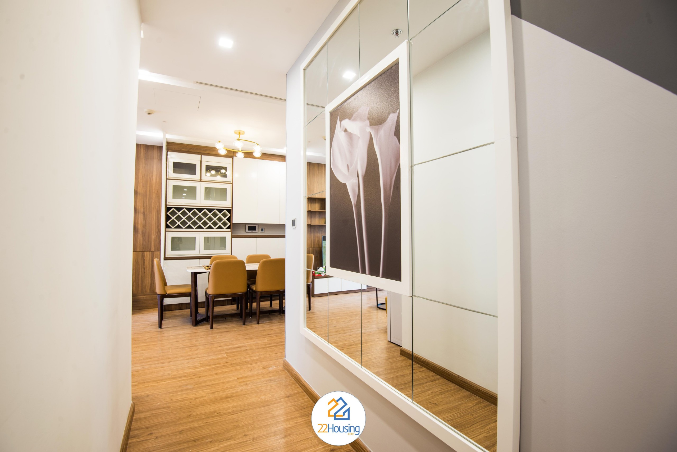 Căn hộ 3 phòng ngủ cao cấp tầng 31 tại Vinhome Metropolis cho người nước ngoài thuê 2