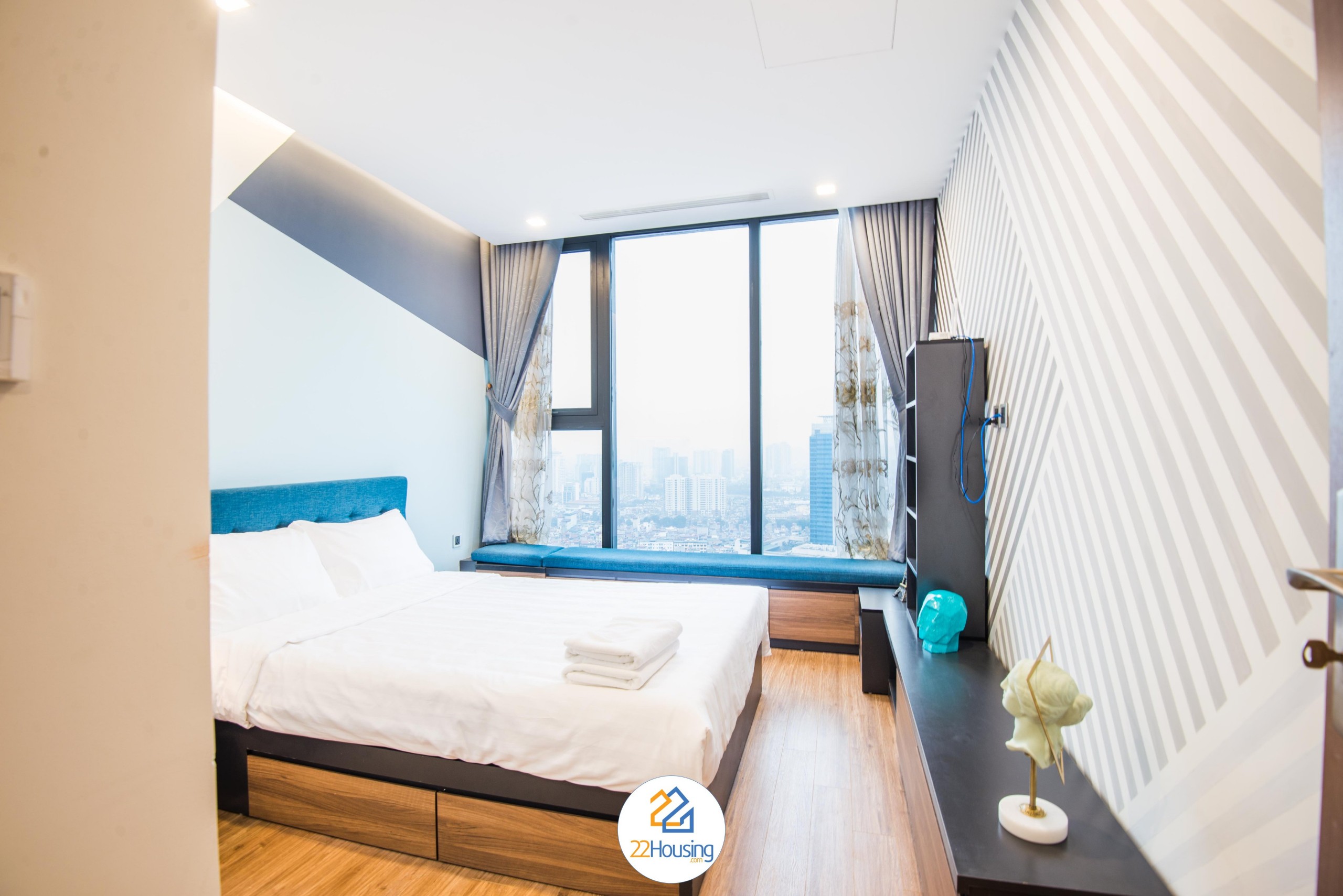 Căn hộ 3 phòng ngủ cao cấp tầng 31 tại Vinhome Metropolis cho người nước ngoài thuê 8