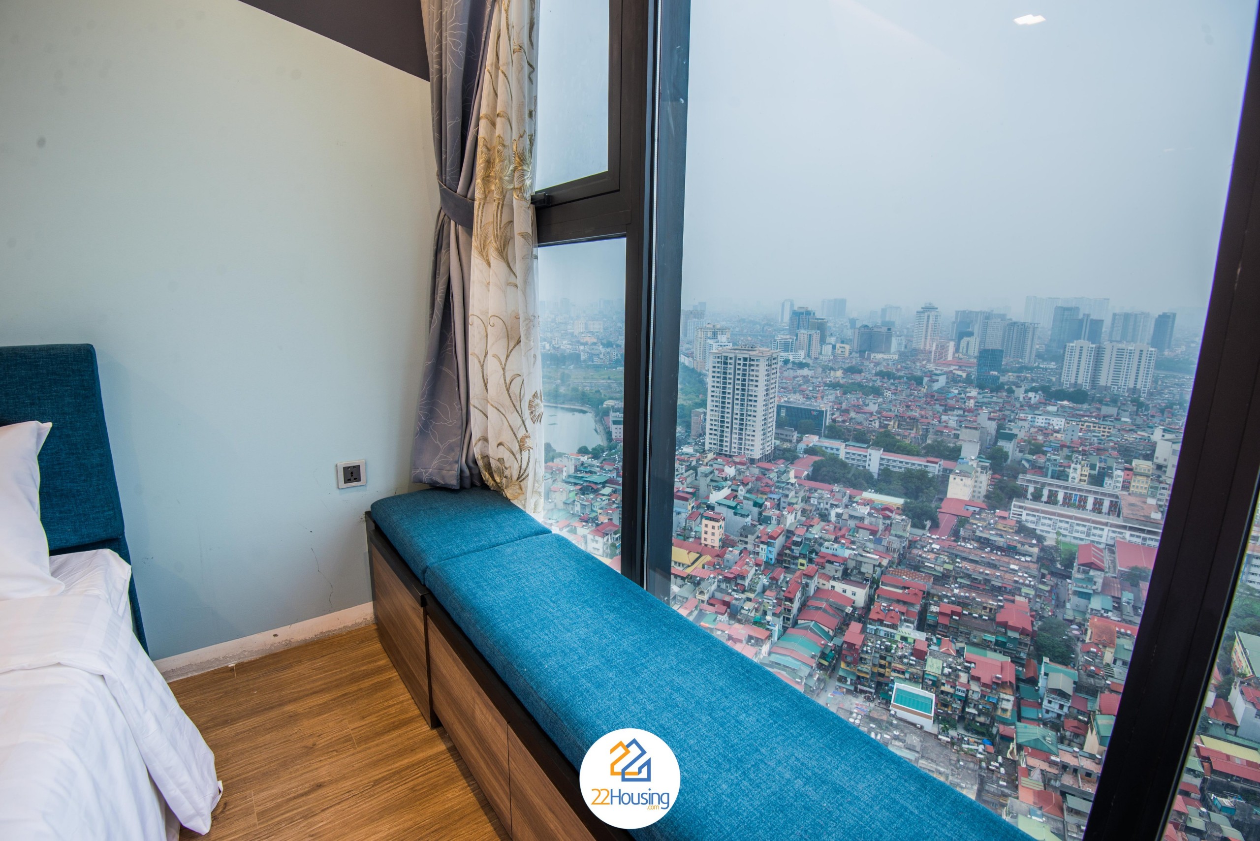 Căn hộ 3 phòng ngủ cao cấp tầng 31 tại Vinhome Metropolis cho người nước ngoài thuê 3