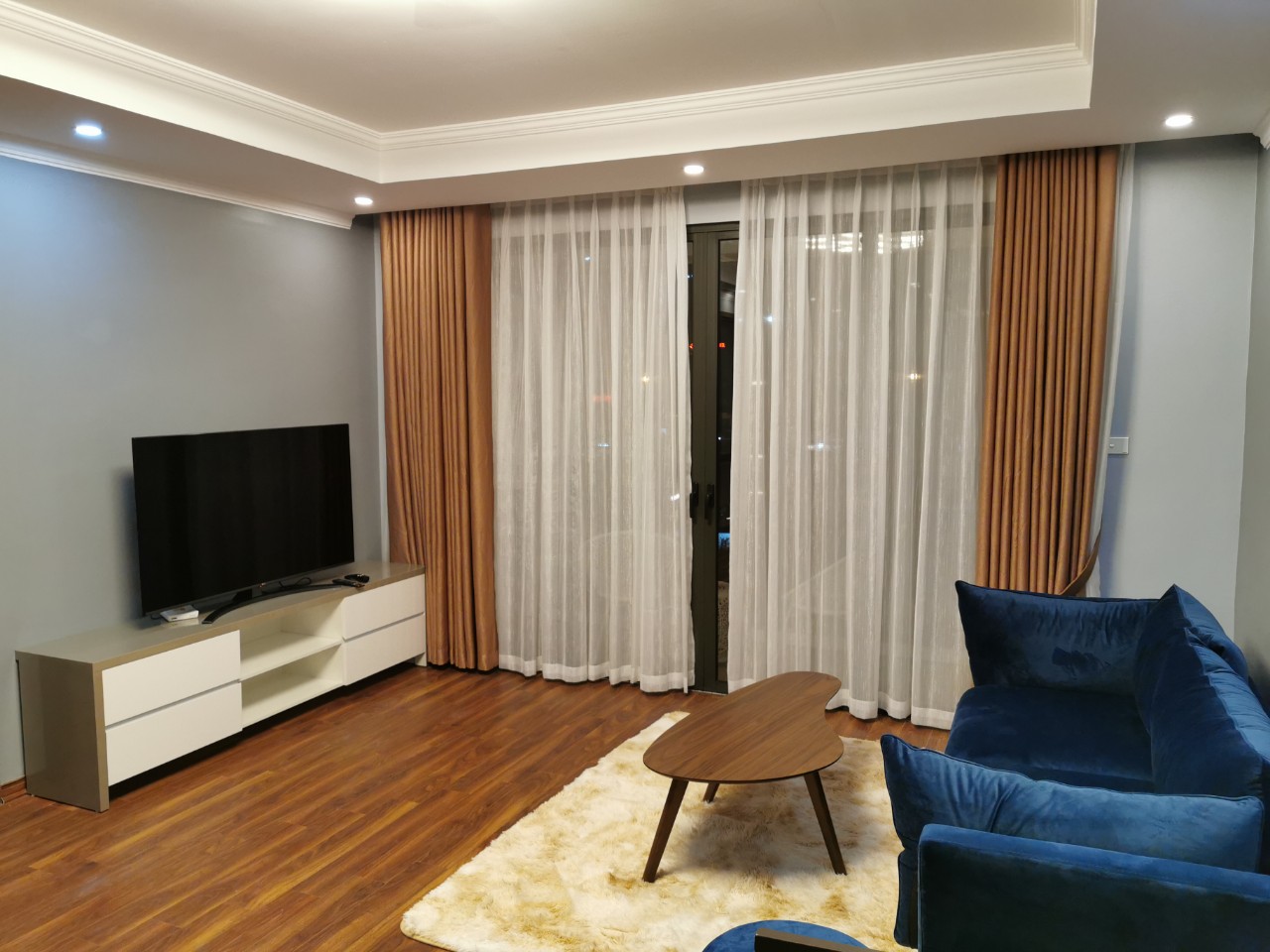 Căn hộ cao cấp cho người nước ngoài thuê tại chung cư Tân Hoàng Minh, quận Tây Hồ 2