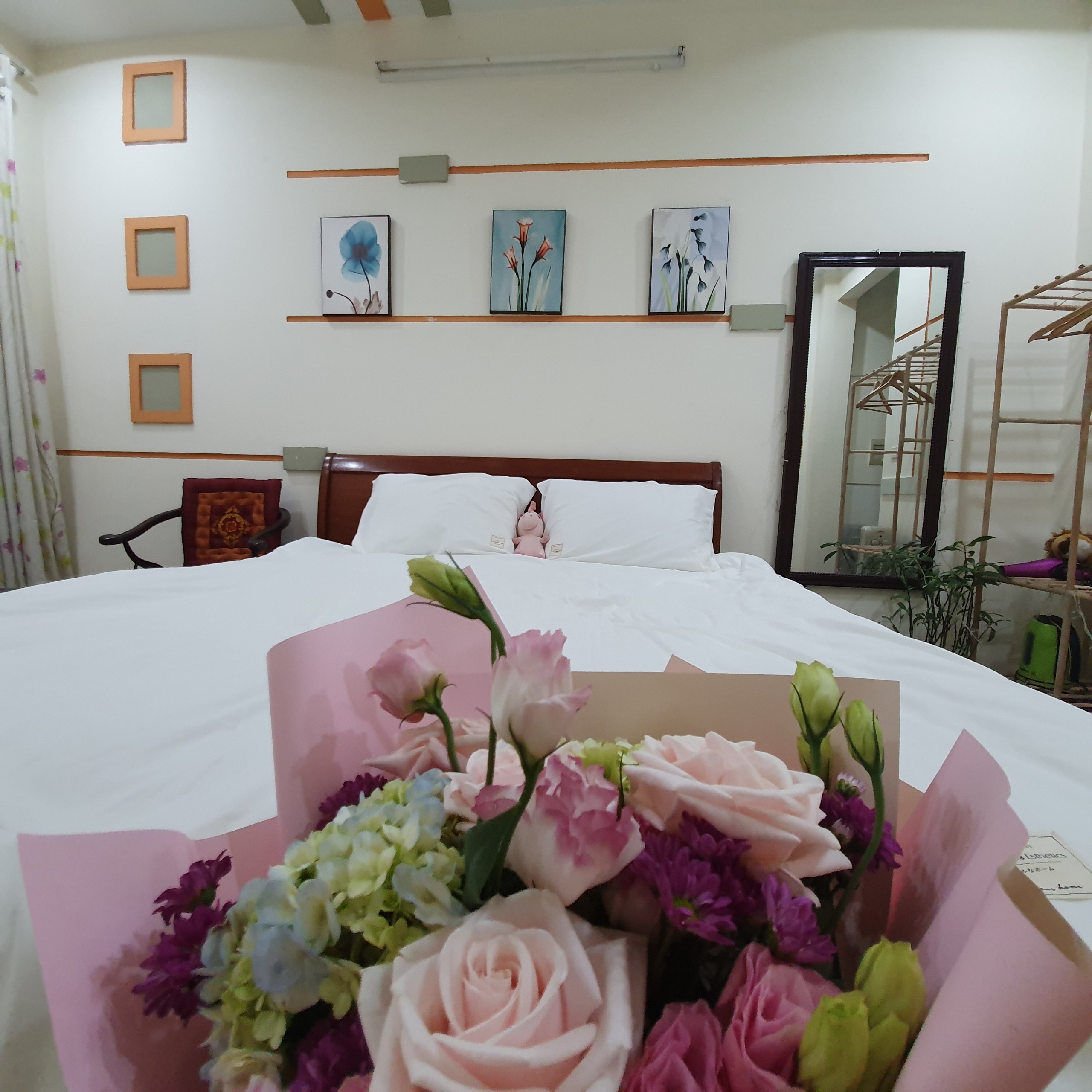 Nhà riêng chính chủ cho thuê tại phố Thụy Khuê, quận Ba Đình với 5 phòng ngủ full đồ hiện đại